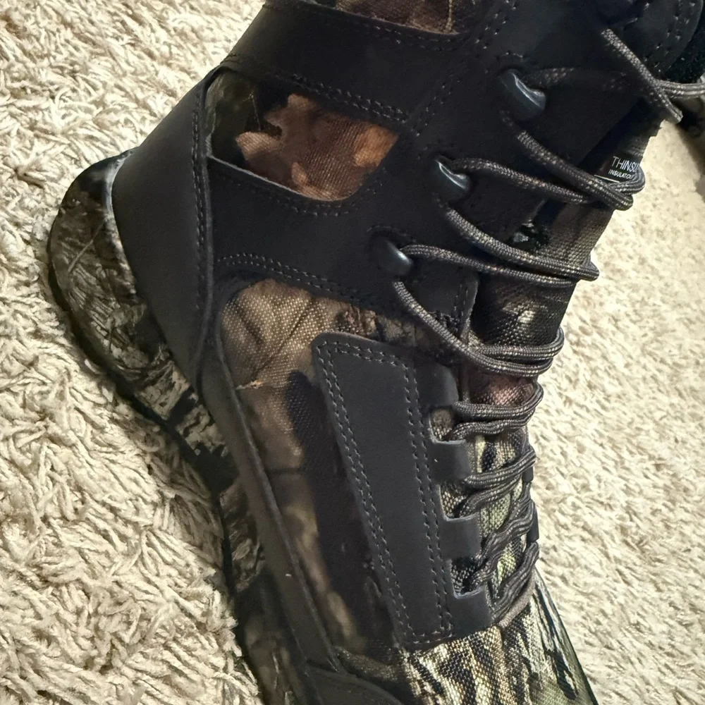 Men's Ozark Trail Mossy 8IN Camo Hunting Boots Size: 10 - Picture 3 of 6